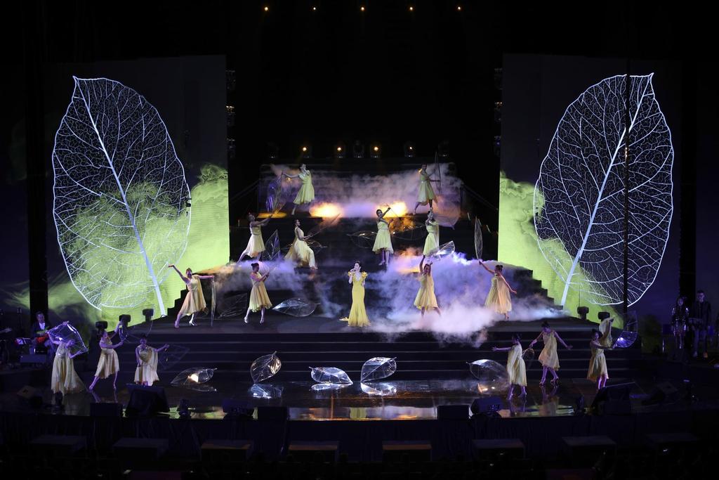 MB CONNECTION – “CHUYỂN – LIVE CONCERT”